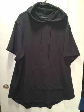 No Boundaries Black Hooded Short-Sleeve Top
